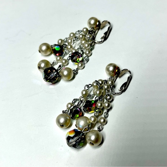 VTG 60's Aurora Borealis Pearl Tassel Matinee Necklace & Earrings Set - Picture 9 of 10